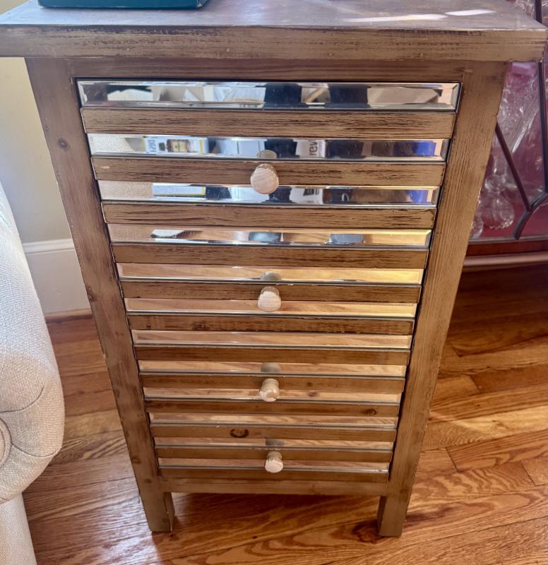 Sale Photo Thumbnail #20