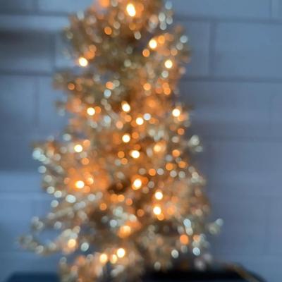 4’ Gold Prelit Christmas Tree