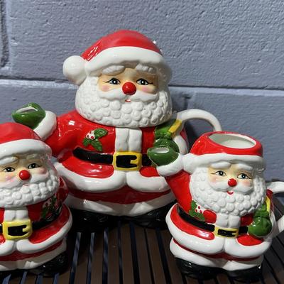 Vintage Santa Tea Set