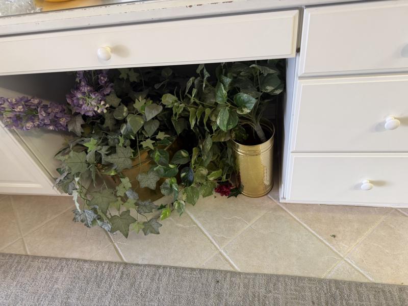 Sale Photo Thumbnail #27