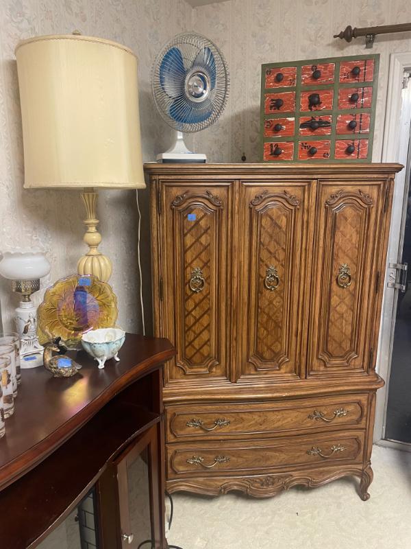 Sale Photo Thumbnail #16