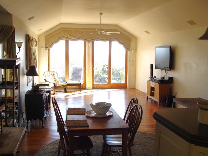 Sale Photo Thumbnail #15