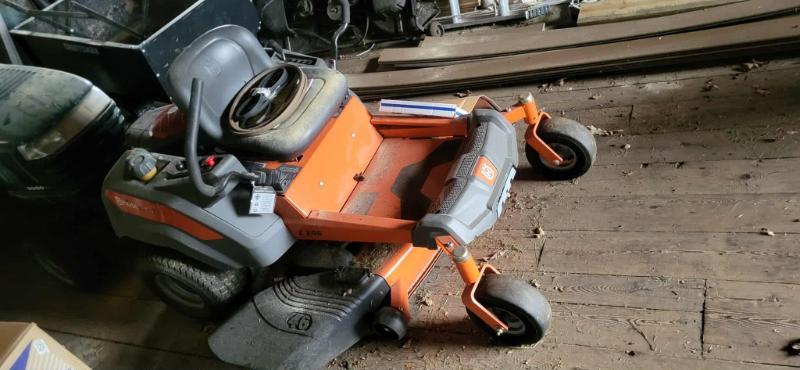 Sale Photo Thumbnail #52