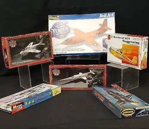 4-6 Vintage Model Airplanes