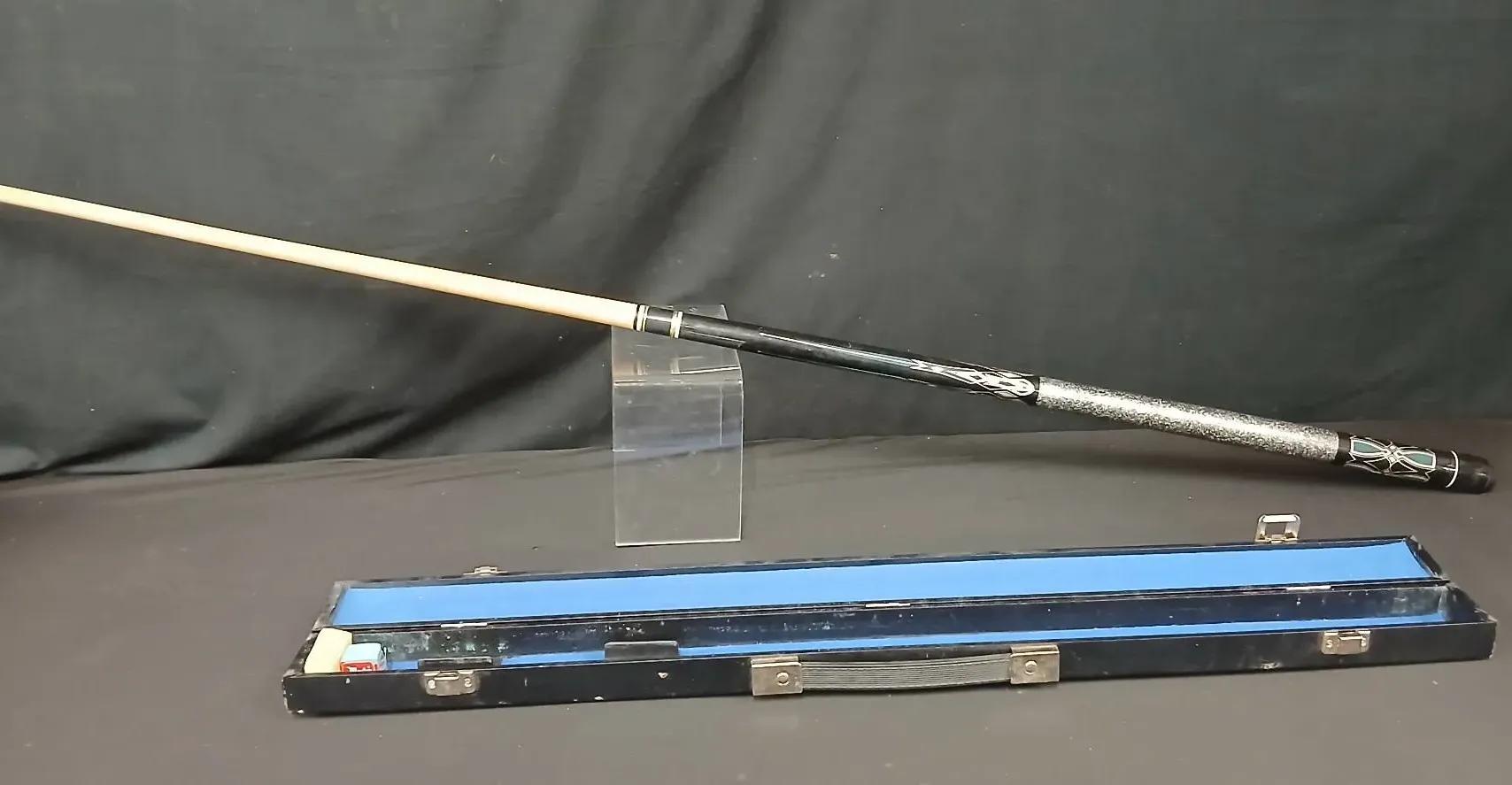 Billard Pool Cue with Case