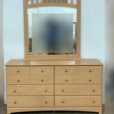 Atlanta Maple Dresser W/ Mirror 