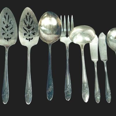 10-pc Set Oneida Tudor Plate “Queen Bess II” Floral Pattern Silverplate Serving Utensils