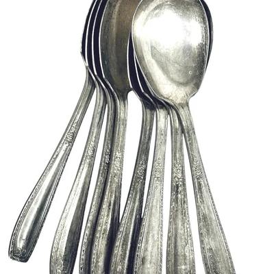 8-pc Set National Silver Co. “Sixteen” Silverplate Teaspoon – Beaded Border, Scroll & Fleur Motif