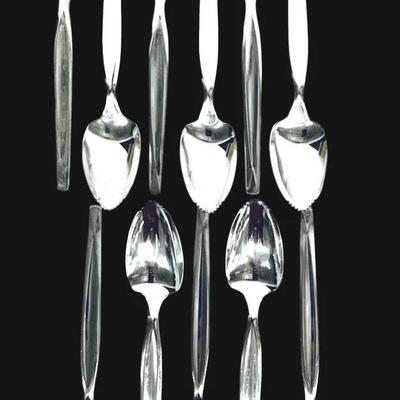 11-pc Set Wm. Rogers Mfg. Co. Silverplate Grapefruit Spoons – “Beloved” Pattern, Serrated Bowls