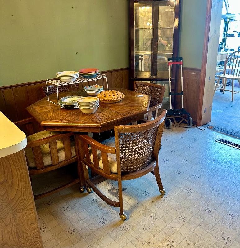 Sale Photo Thumbnail #15