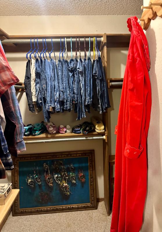 Sale Photo Thumbnail #51