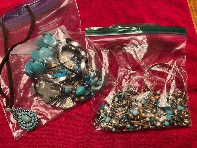 Sale Photo Thumbnail #33