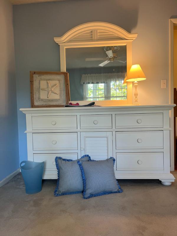 Sale Photo Thumbnail #61