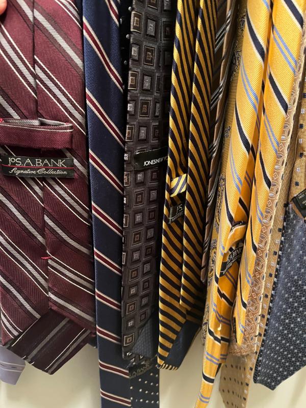 Sale Photo Thumbnail #48