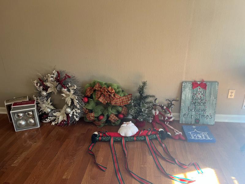 Sale Photo Thumbnail #77