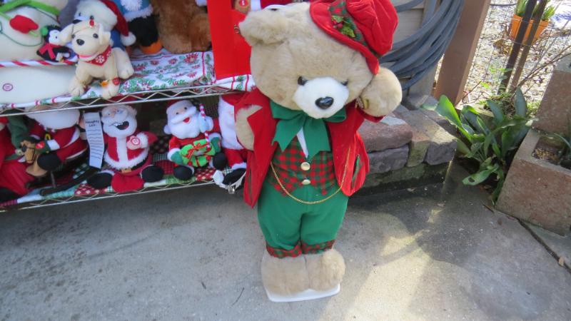 Sale Photo Thumbnail #142