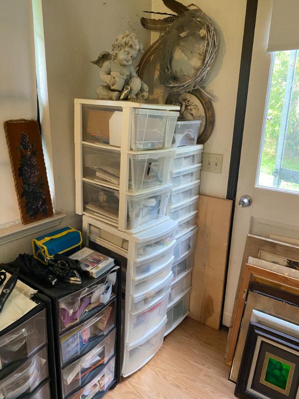 Sale Photo Thumbnail #163