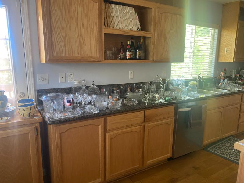 Sale Photo Thumbnail #98