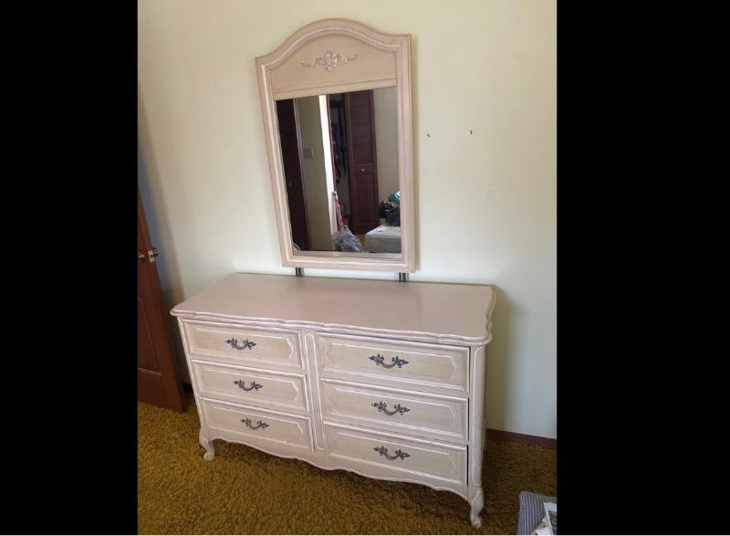 Sale Photo Thumbnail #31