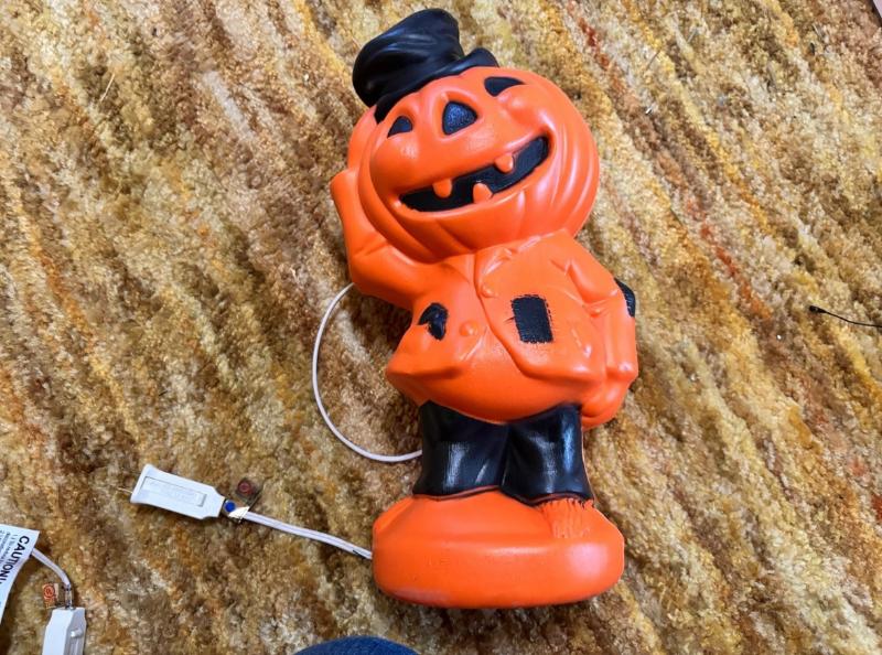 Sale Photo Thumbnail #9