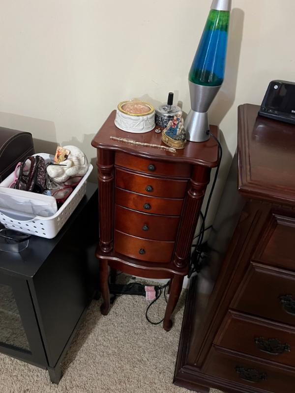 Sale Photo Thumbnail #30