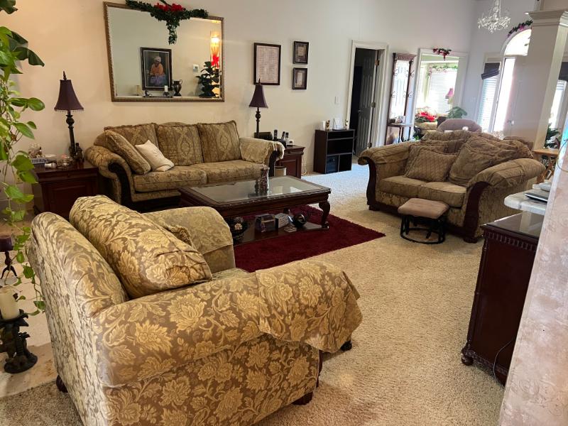 Sale Photo Thumbnail #74