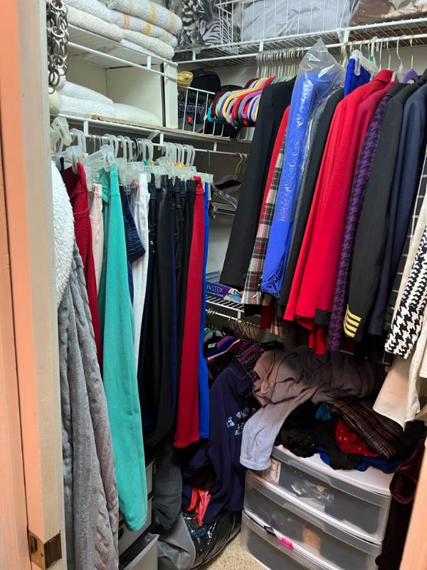 Sale Photo Thumbnail #25