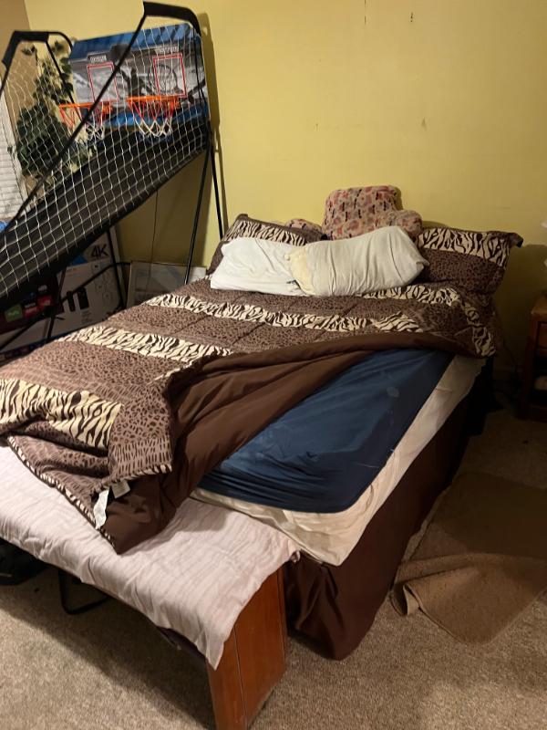 Sale Photo Thumbnail #150