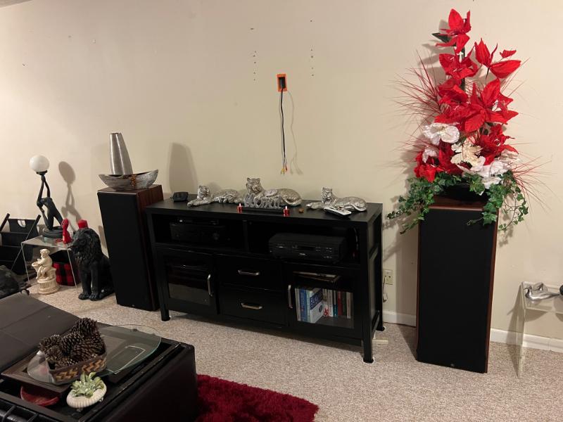 Sale Photo Thumbnail #131