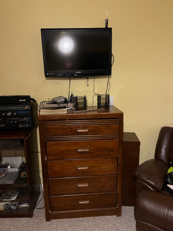 Sale Photo Thumbnail #146