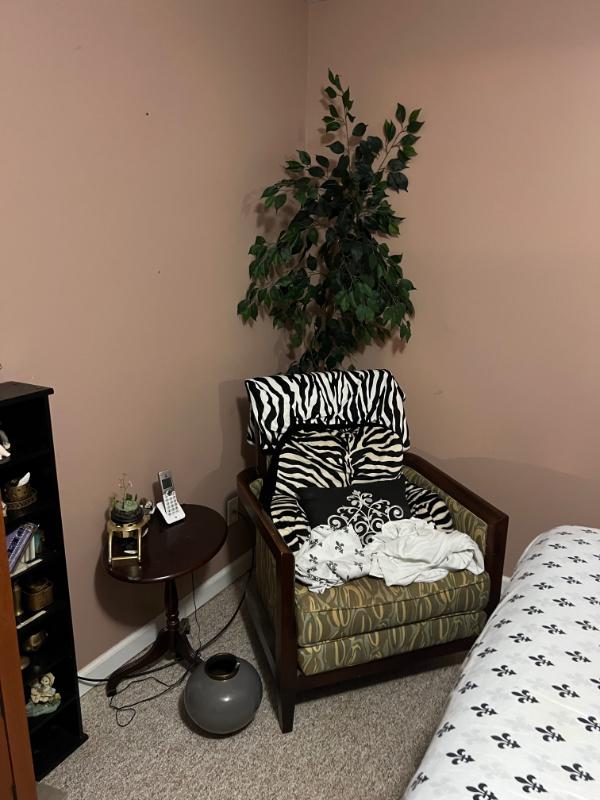 Sale Photo Thumbnail #157