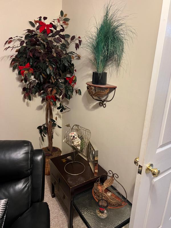 Sale Photo Thumbnail #129