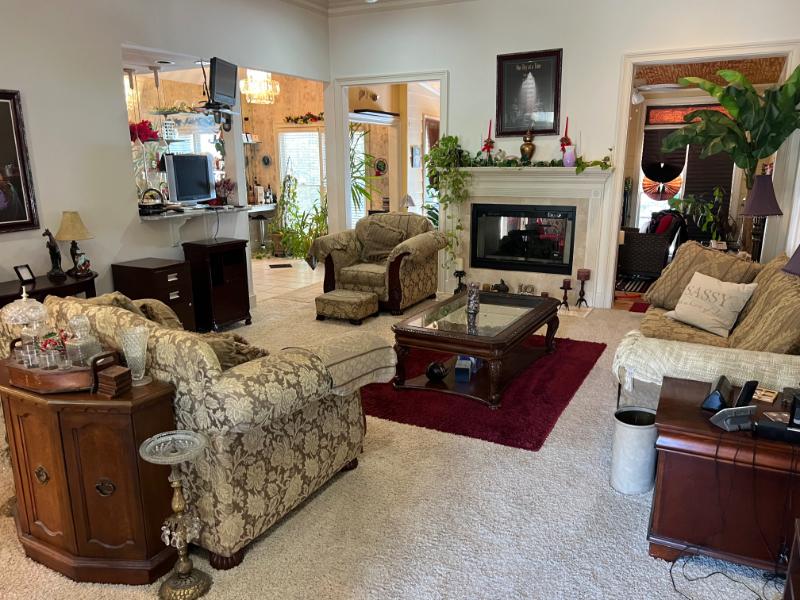 Sale Photo Thumbnail #5