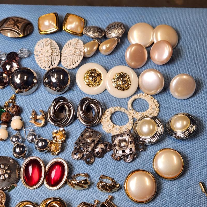 Sale Photo Thumbnail #90