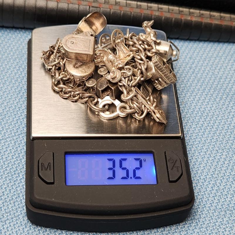 Sale Photo Thumbnail #224