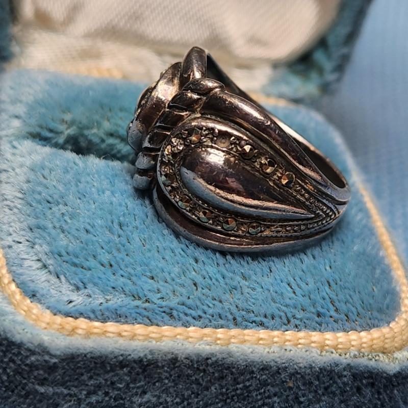 Sale Photo Thumbnail #252