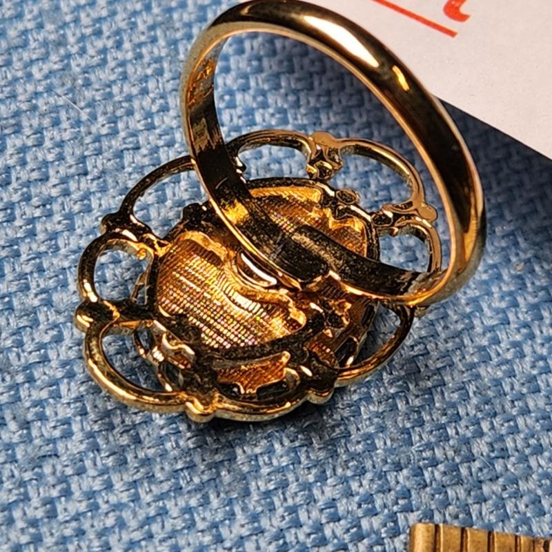 Sale Photo Thumbnail #150