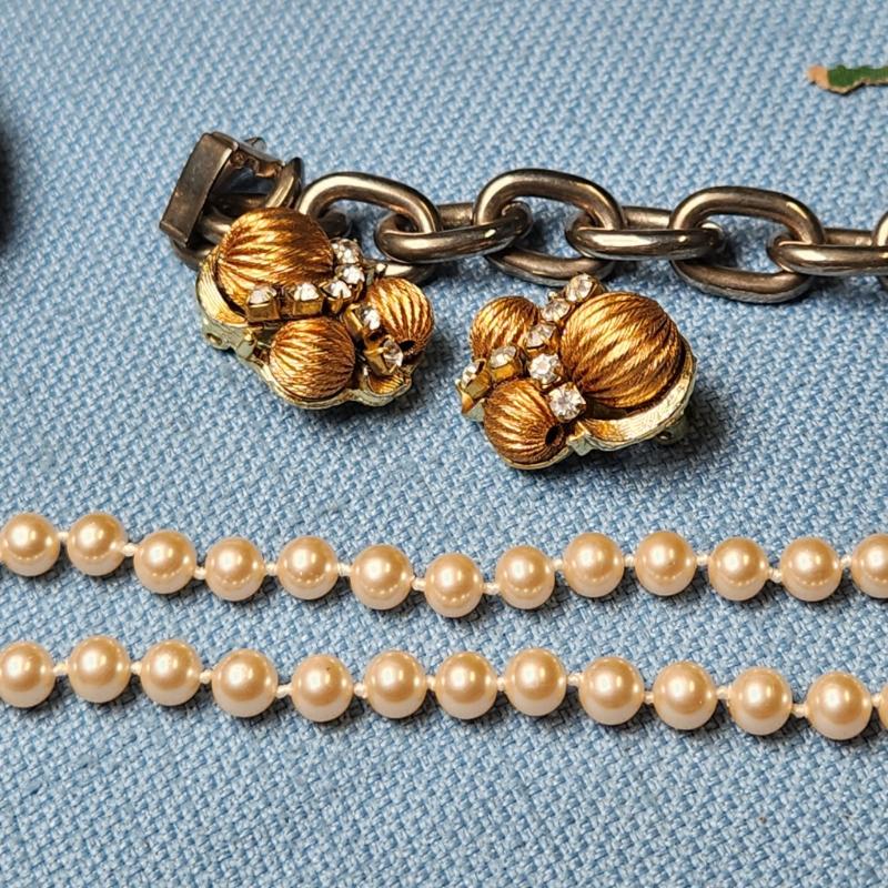 Sale Photo Thumbnail #111