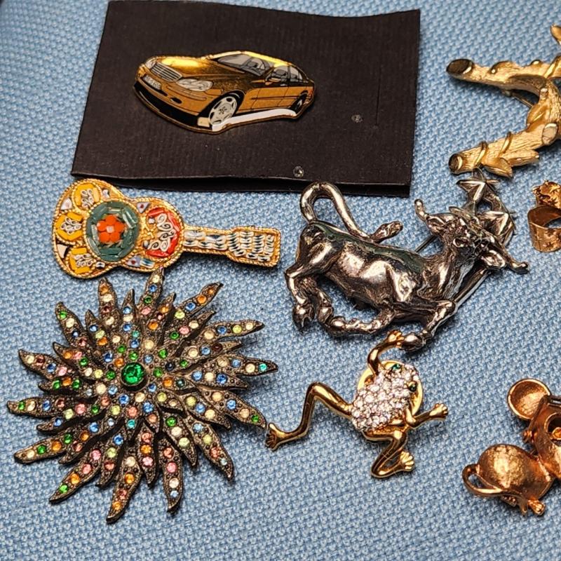 Sale Photo Thumbnail #31