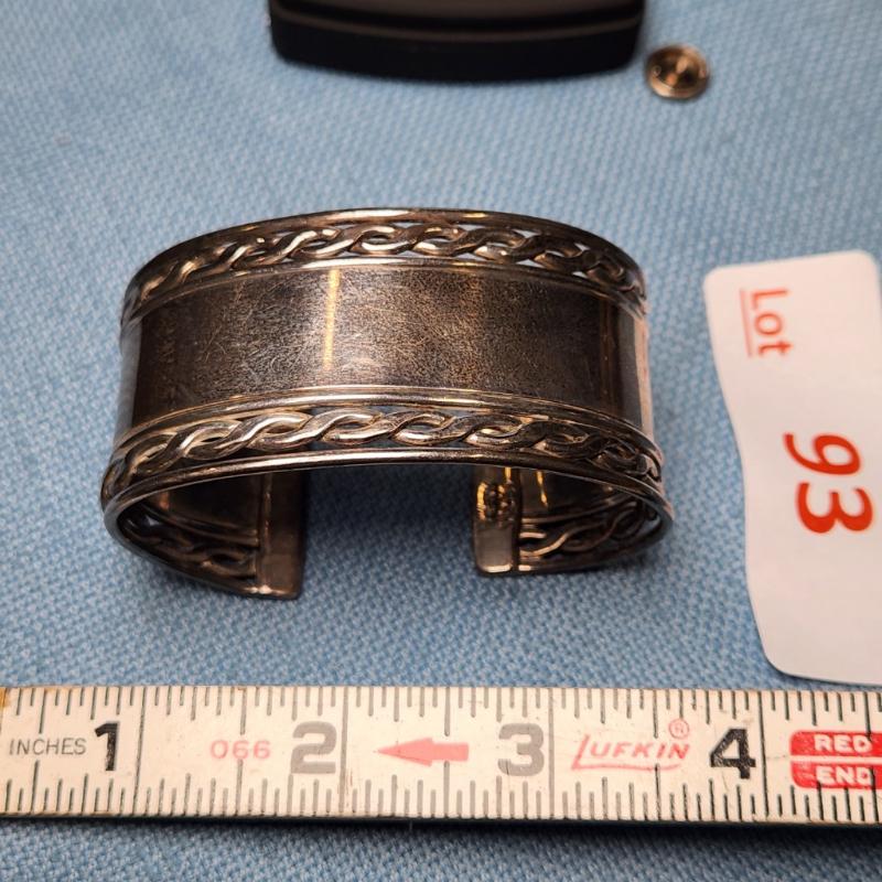 Sale Photo Thumbnail #296