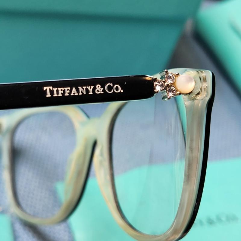 Sale Photo Thumbnail #193