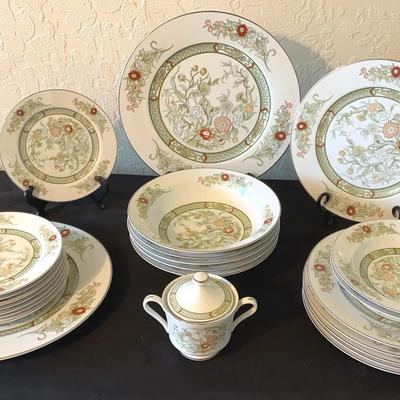 Mikasa Kabuki China Set