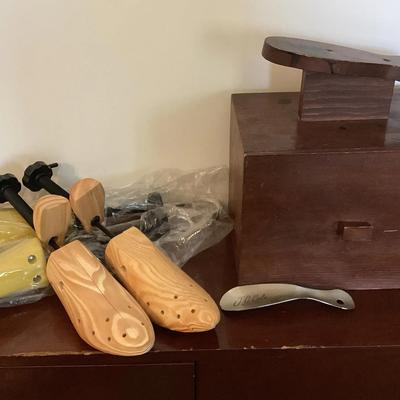 Shoe Shine Box With Shoe Stretchers, Modern And Made Of Wood