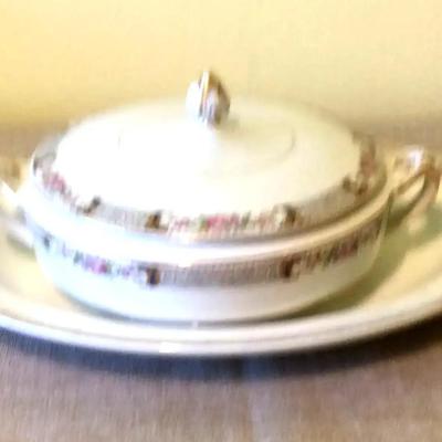 Vintage Covered Alfred Meakin Covered Serving Bowl and Platter 