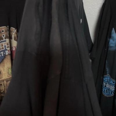 Black T-Shirts