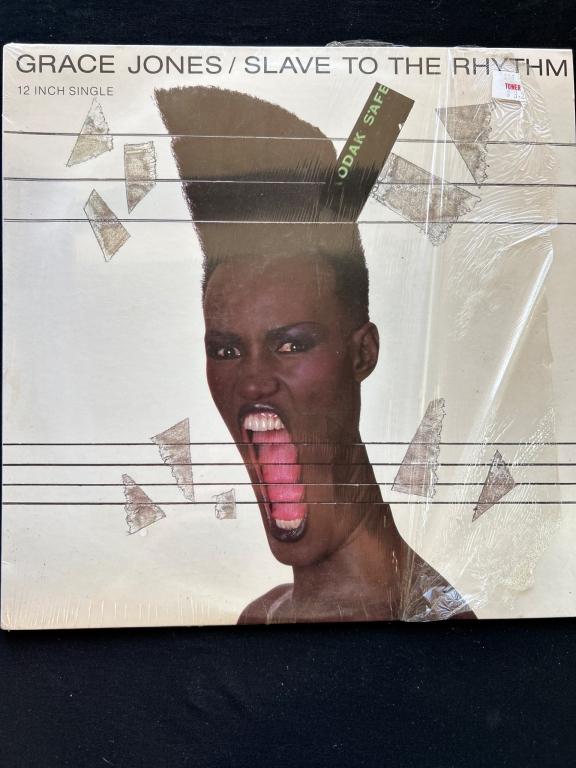 Sale Photo Thumbnail #120