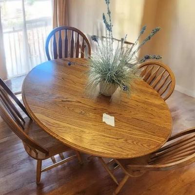 Oak Wood Kitchen Table & 4 Chairs 