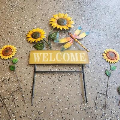 Sunflower Yard Stakes