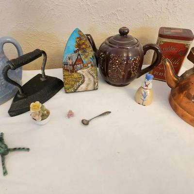 Vintage Collectibles Figurines - Cast Irons, Japan Collectibles, Miniature Silver Spoon