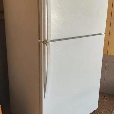 Whirlpool Refrigerator - 2013